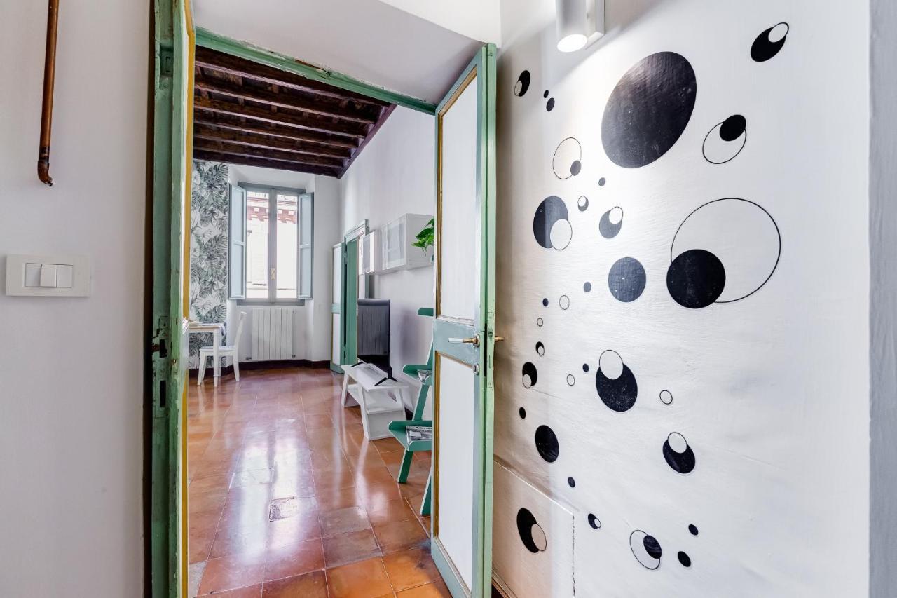 The Unique Pantheon Apartment Rome
